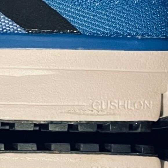 NEW Nike Air Pegasus 30 Running Trainers 2013 Blue Black Volt 599205-405 13 US - Picture 5 of 16